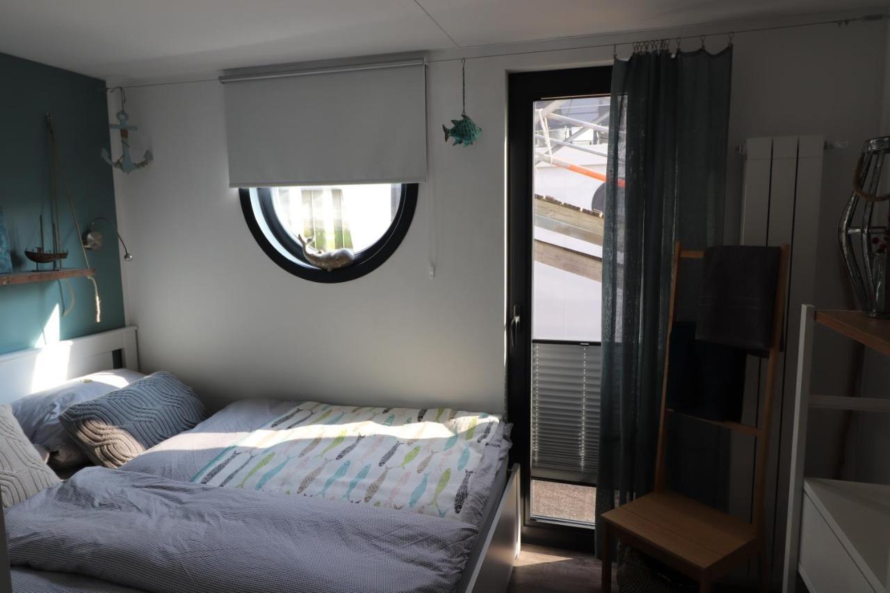 Havenkoje Hotel Куксхавен Екстериор снимка